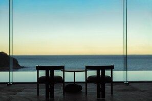 Lobby lounge - IZU RETREAT by Onko Chishin (Higashiizu)