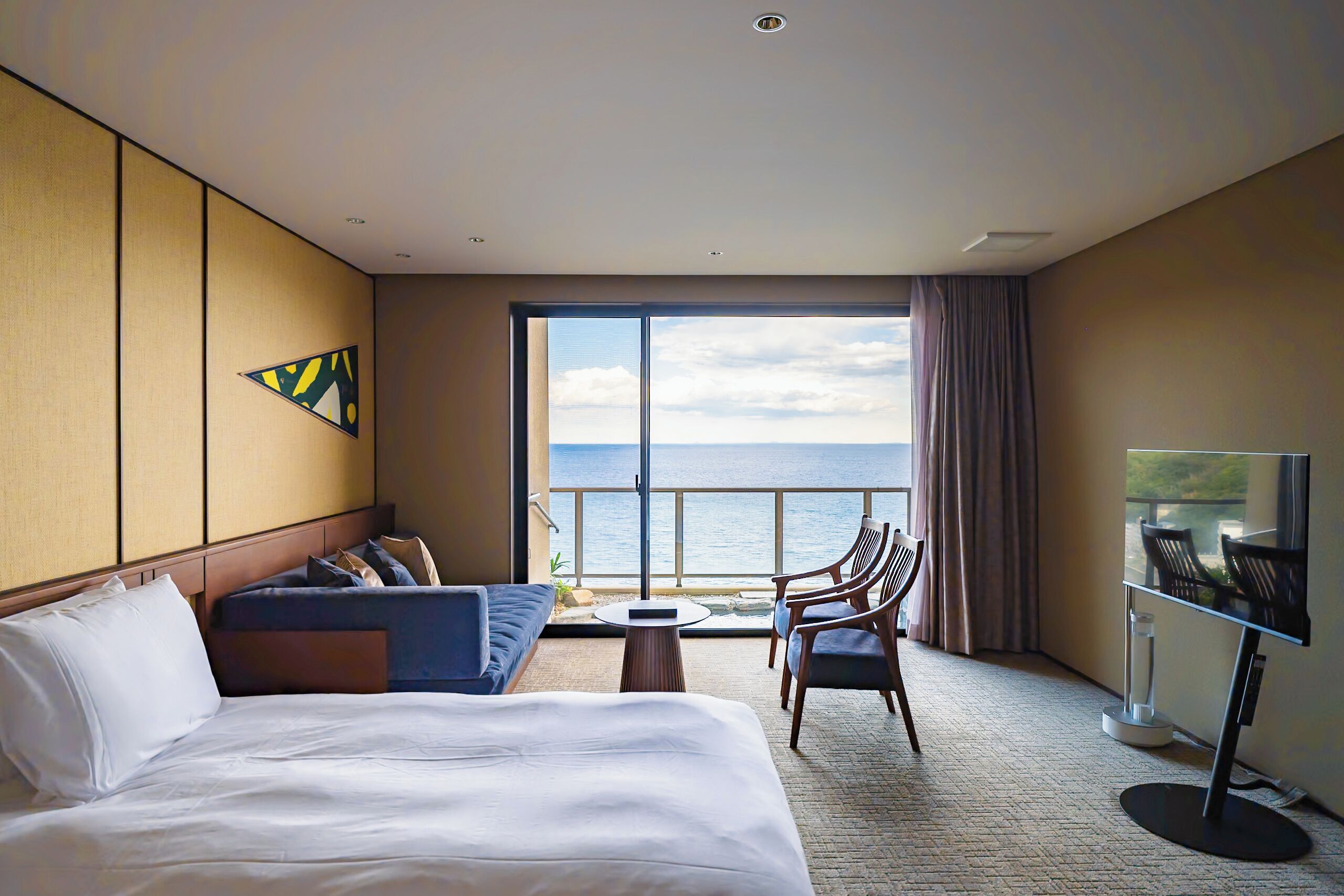Family Suite, Sauna, Ocean View | Hypo-allergenic bedding, down comforters, free minibar items, desk