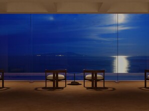 Lobby - IZU RETREAT by Onko Chishin (Higashiizu)