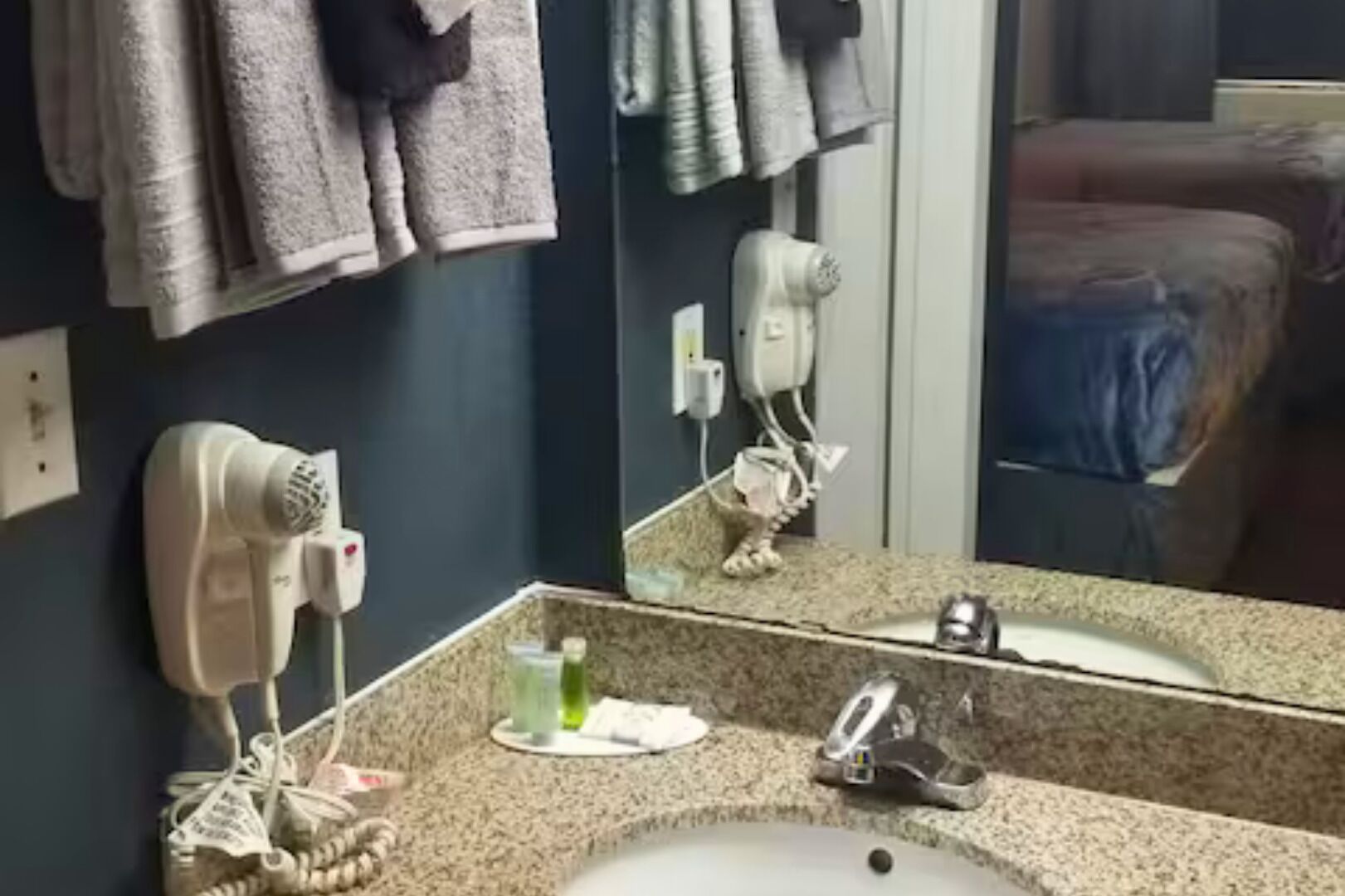 Secadora de cabello y toallas 