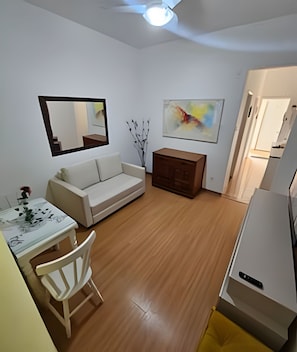 Apartment | Living area - Apartamento Familiar em Copacabana (Rio de Janeiro)