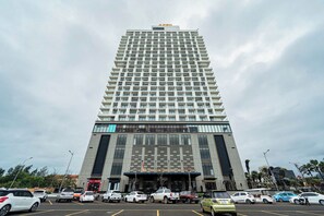 Blackout curtains, soundproofing, free WiFi - APEC MANDALA PHU YEN - NEW SUMMER (Tuy Hoa)