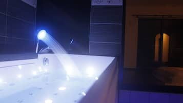 Perushuvila, valtamerinäköala | Kylpyhuone