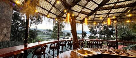 Bar (en el alojamiento)