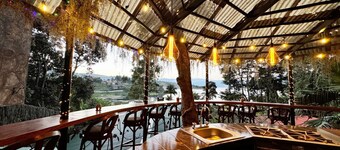 Garden Gathering Room