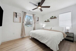 3 Schlafzimmer, Bügeleisen/Bügelbrett, WLAN, Bettwäsche