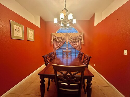 Beautiful 5 bedroom/ 3 bathroom pool home, on 1.29 acres in West Palm Beach.