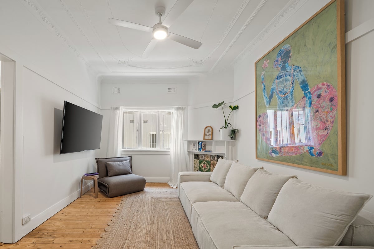 Smart TV 50-inch có truyền hình kỹ thuật số