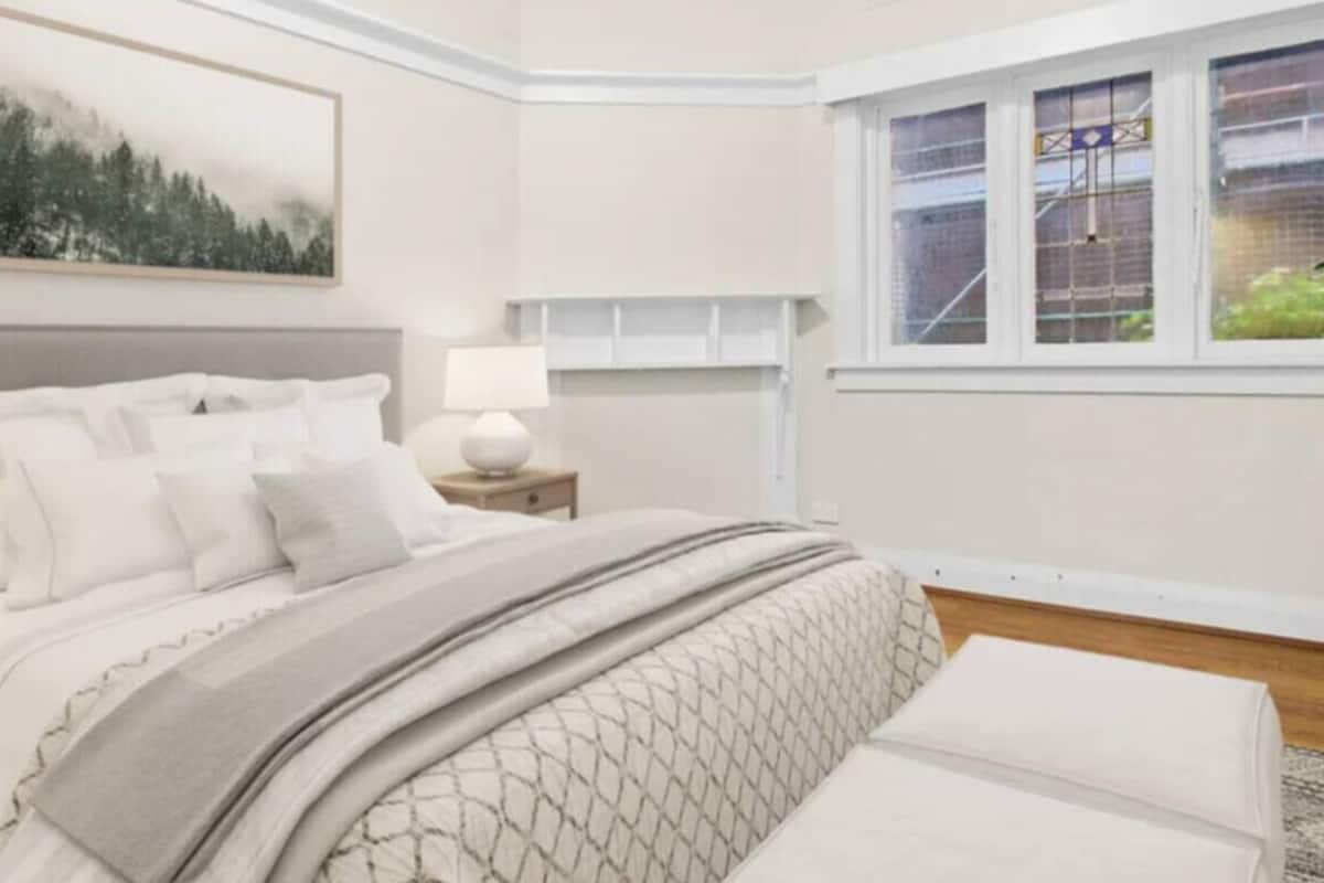 Iron/ironing board, free WiFi