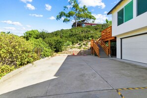 Garage and extra off-street parking spot. - Pacific Beach Escape | Ocean Views • Close to All Things Beachy (San Diego)