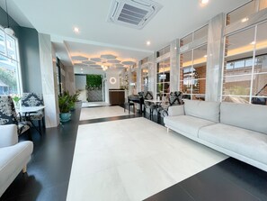 Building design - Le Cartier Guesthouse (Patong)