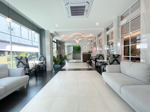 Building design - Le Cartier Guesthouse (Patong)
