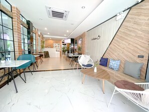 Building design - Le Cartier Guesthouse (Kathu)