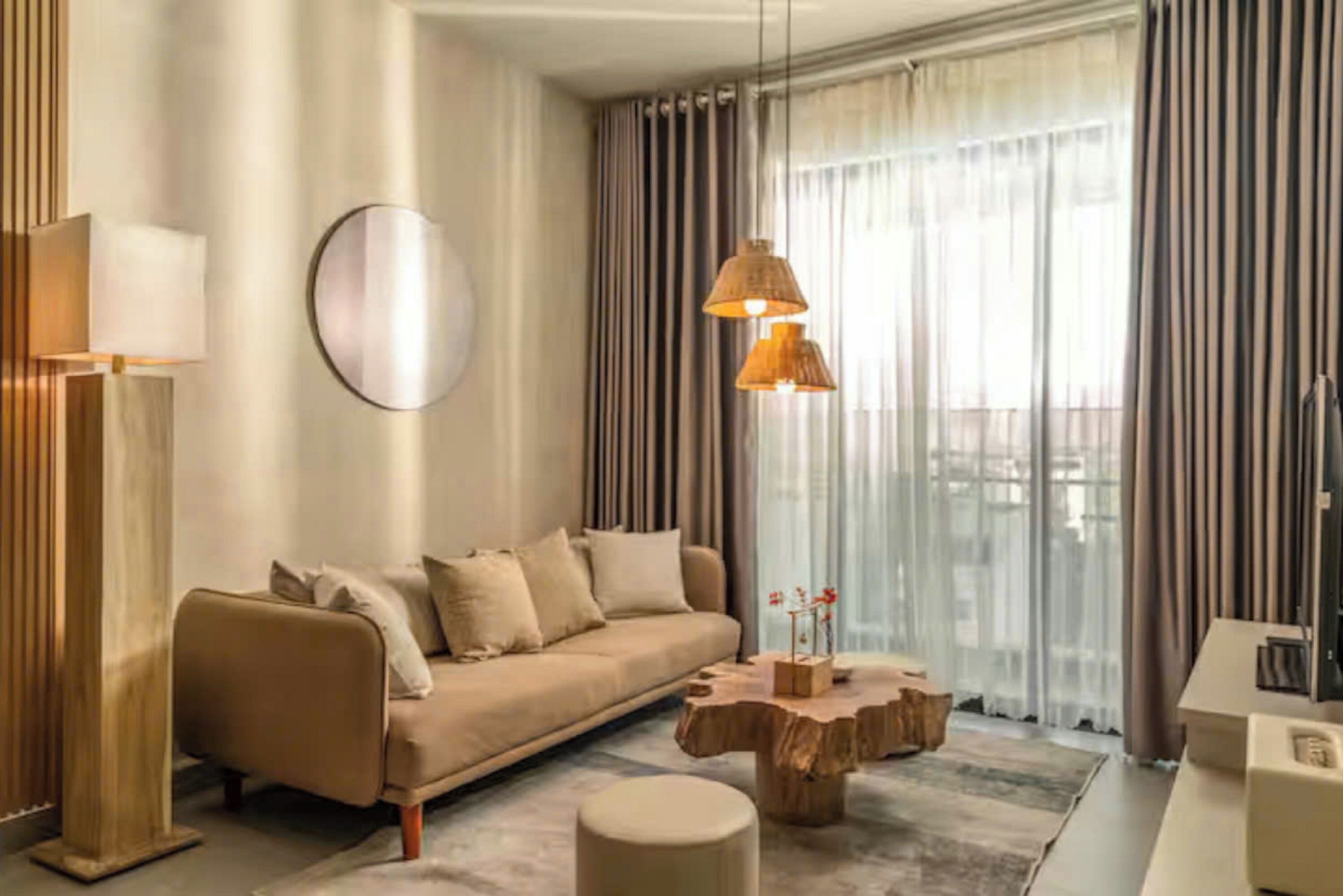 Perhesviitti, 3 makuuhuonetta, club-loungen käyttöoikeus, kaupunkinäköala | Egyptinpuuvillaiset lakanat, ylelliset vuodevaatteet, untuvapeitot