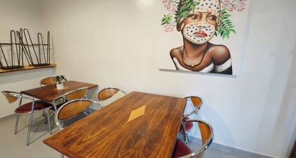 Spacious Family & Group Get- Away! Ideal for Tradies retreat, Golfers & Cyclists