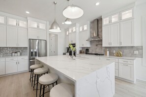 Fridge, microwave, oven, stovetop - BRAND NEW! Sleeps 24! Private Pool, Spa, Fire Pit & 2 LSVs! Pets OK! (Santa Rosa Beach)