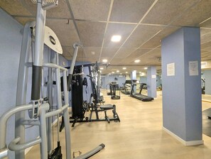Fitness facility - Relax in Lloret with Gym and Swimming Pool by Host&Joy (Lloret De Mar)