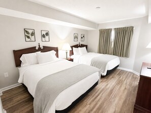 1 bedroom, WiFi, bed sheets - The Fifth Wave -Great location (Myrtle Beach)