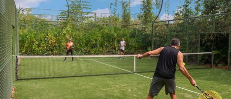 Tennis