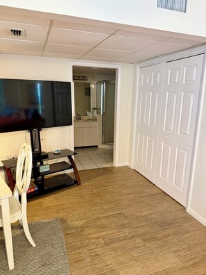 Interior - Cute Studio!
Condo in Panama City Beach, with a private balcony! Gulf views. (Panama City Beach)