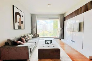 Grand-Suite, 1 Schlafzimmer, Zutritt zur Club Lounge, Stadtblick