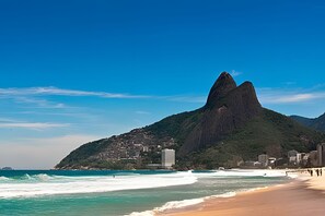 Apartemen | Pantai | Di pantai dan 20 bar pantai