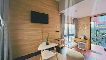 Studio – panorama | Memory foam-senger, minibar, individuelt dekorert og skrivebord