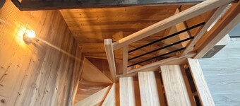 Detached village chalet 5 minutes from Les ARCS funicular.