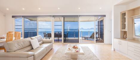 Smart TV, video games, ping pong