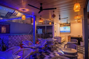 Lobby sitting area - Coco 7 Beach Resort (Mandrem)