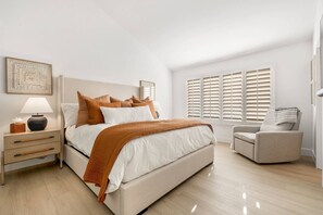 3 Schlafzimmer, Schreibtisch, Bügeleisen/Bügelbrett, kostenloses WLAN