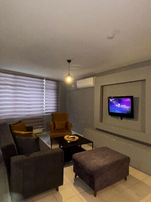 Deluxe Penthouse, City View | Living area - N0 19 RENTAL HAUSE (İstanbul)