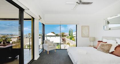 Dawesville Estuary Retreat - Perfect Holiday Home