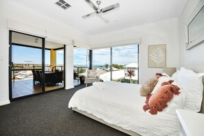 Iron/ironing board, Internet, bed sheets