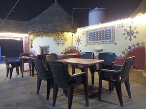 Exterior - White Desert Homestay (Bhuj)