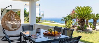 Helios, Luxury Villa