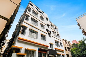 House | Exterior - Hotel O Narayana RN Tagore Hospital (Kolkata)