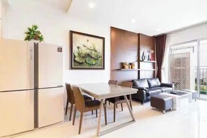 Family Suite, 3 Bedrooms, Club lounge access, City View | Egyptian cotton sheets, premium bedding, down duvets - Odela Luxstay Golden Mansion Residence (Phu Nhuan)