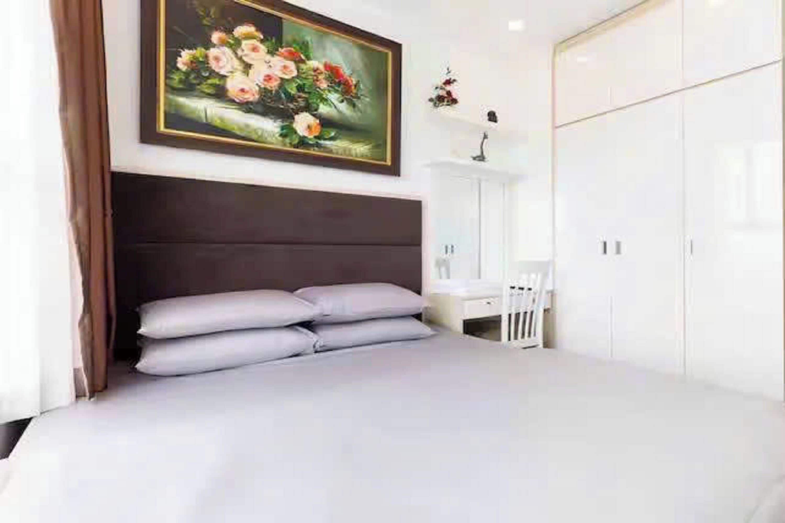 Family Suite, 3 Bedrooms, Club Lounge Access, City View | Egyptian cotton sheets, premium bedding, down comforters