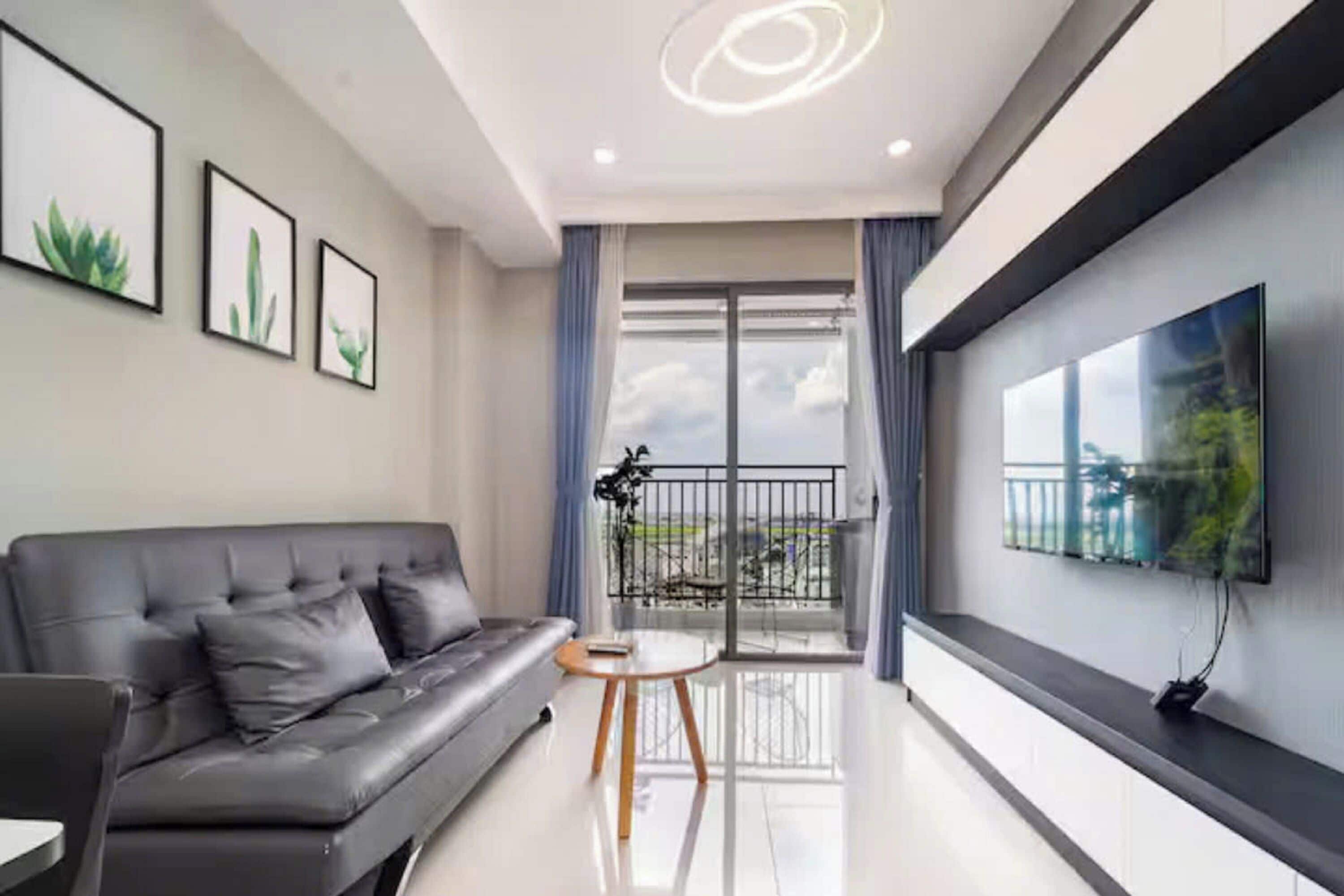 Suite Familiale, 3 chambres, accès au salon club, vue ville | Draps en coton égyptien, literie de qualité supérieure