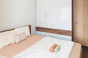 Premier Suite, 2 Bedrooms, Club Lounge Access, City View | Egyptian cotton sheets, premium bedding, down comforters - Odela Luxstay Botanica Premier Residence (Ho Chi Minh City)