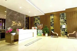 Reception hall - Odela Luxstay Botanica Premier Residence (Ho Chi Minh City)