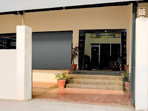 House | Reception - Super Hotel O Pachgaon (Kolhapur)