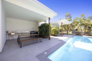 Pool - Bright 3-Bed Home with Private Courtyard (Wurtulla)