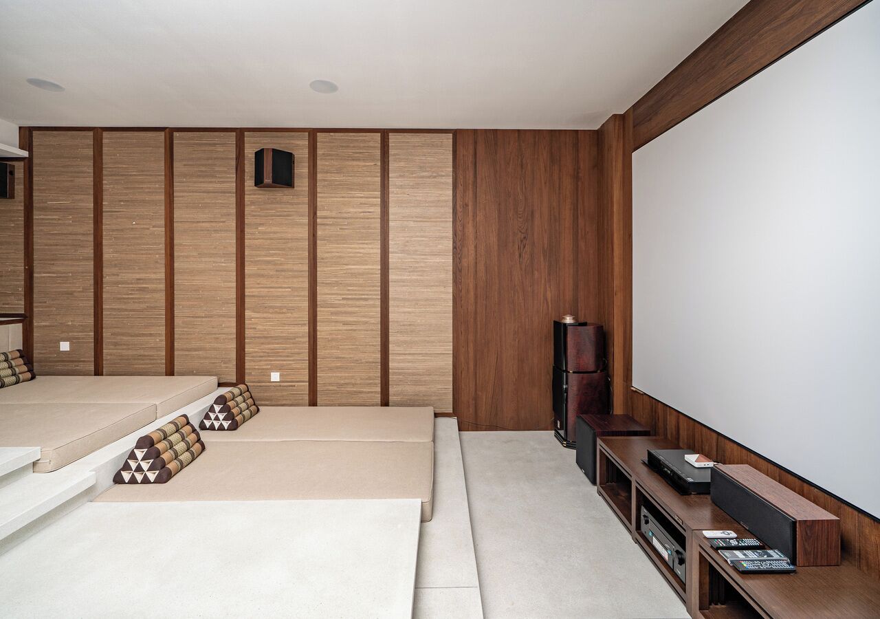 客房內保險箱、書桌、熨斗/熨衣板、免費無線上網