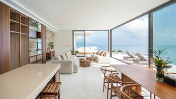 Coffee/tea maker, electric kettle