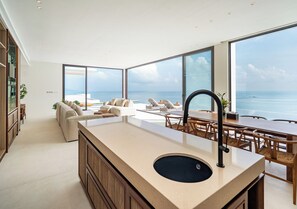 Servicio de comidas en la habitación