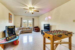 Games room - Family Home w/ Games & Fenced Yard in San Antonio! (San Antonio)