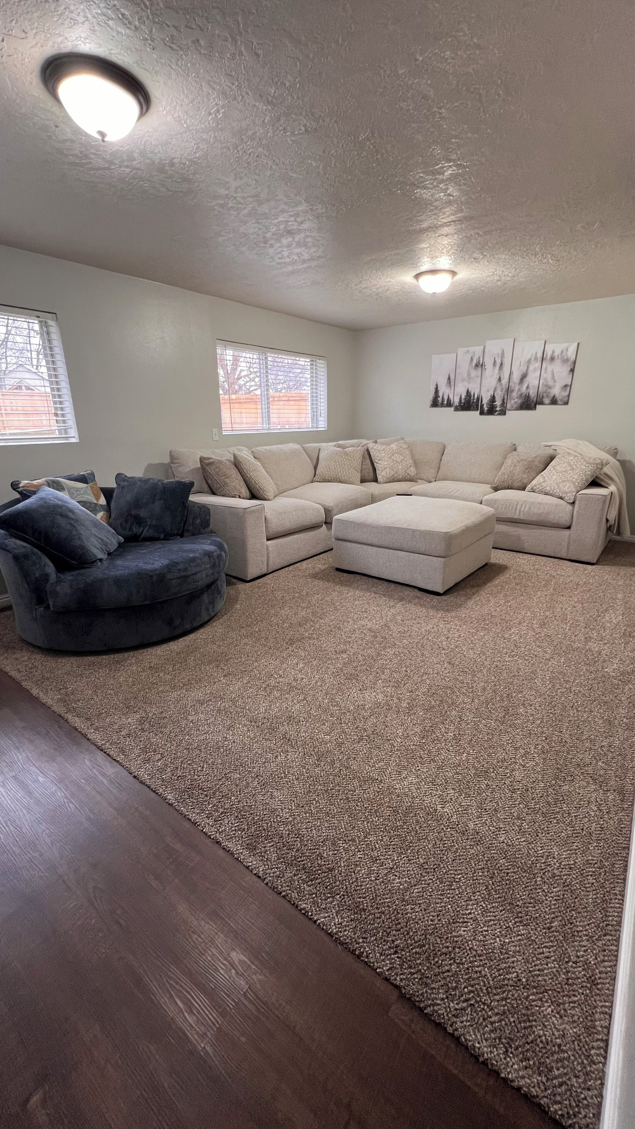 Smart-TV, fotballspill og bordtennis