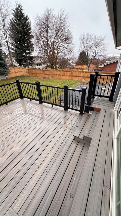 King bed, game room, bunk room, close to USU & canyons, patio & grill, big yard
